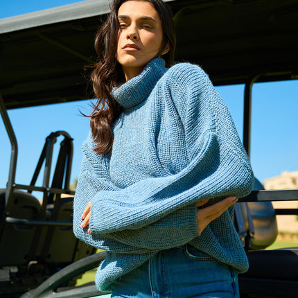 Comfy Turtle Neck Light Indigo