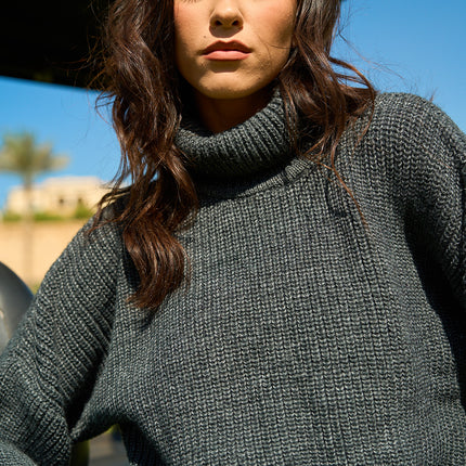Comfy Turtle Neck Charcoal Black