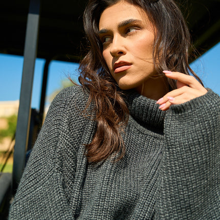 Comfy Turtle Neck Charcoal Black